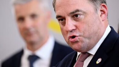 د بريتانيا د دفاع وزير